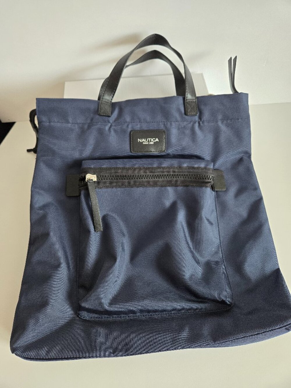 Nautica navy blue nylon tote bag with a front zippered *NEW